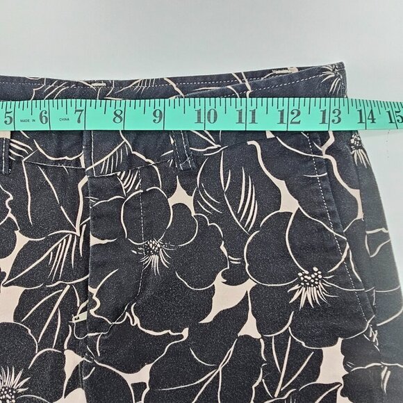 Women's Floral Print Bermuda Shorts | FMX Design Studio | Size 3 - Picture 2 of 12